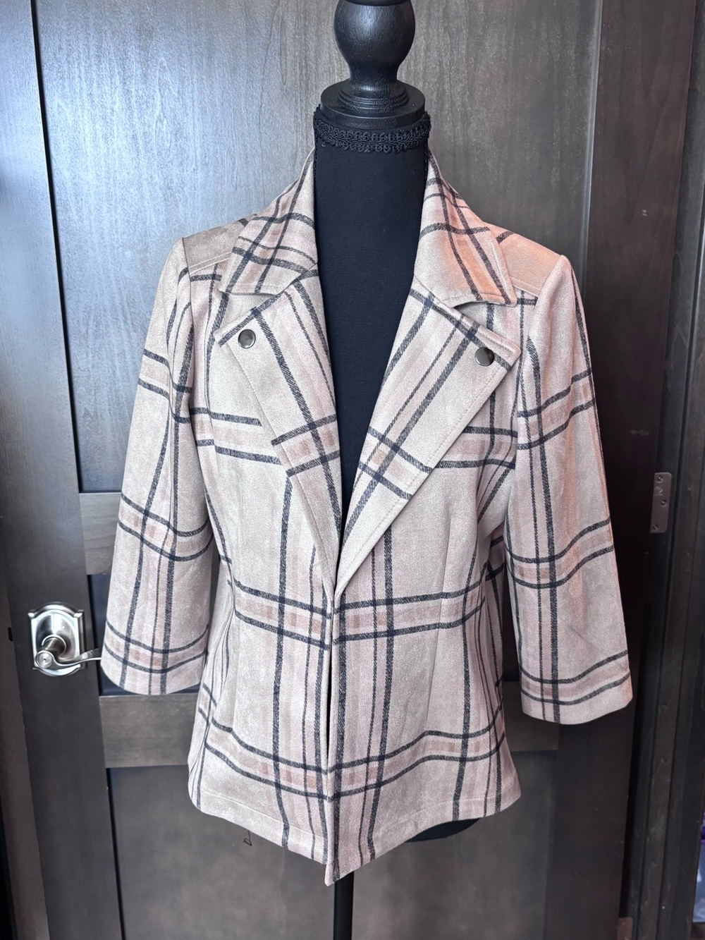 Women’s Petite Taupe Plaid Blazer Jacket